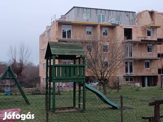 3 Szobás Penthouse tégla lakás eladó Veszprémben