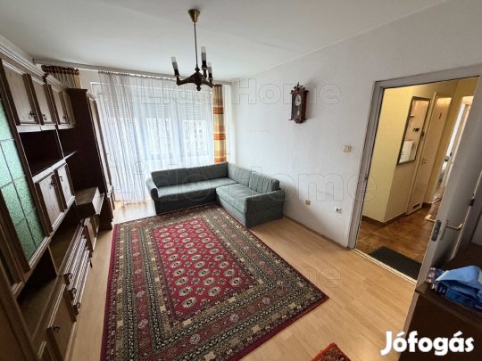 3. emeleti lakás, remek befektetési lehetőség Kaposváron a Füredi