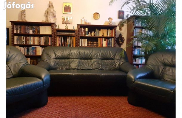3-as kanapé és kettő fotel olasz, minőségi marhabőr-garnitúra