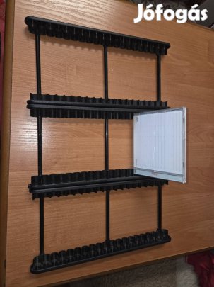 3 db CD tarto fekvő