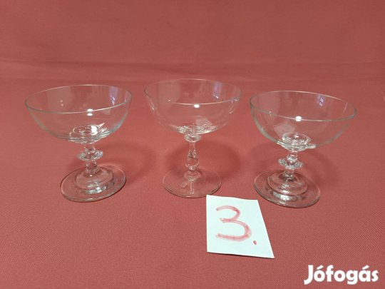 3 db = Régi pezsgős üveg italos pohár készlet eladó ! 3