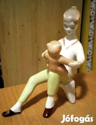 3 db. macis Aquincum Káldor Aurél tervezte porcelán figura egyben