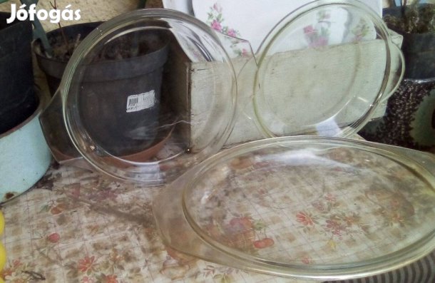 3 db jénai tál, újszerű hibátlan állapotú 1000 ft/db