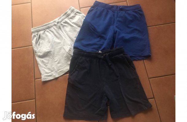 3 db rövidnadrág együtt! 140-es