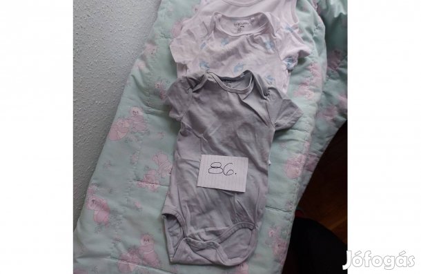 3 db rövidujjú kisfiú body eladó 86-os méretű