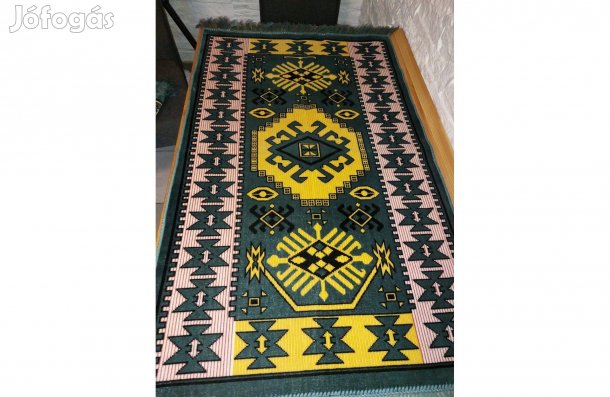 3 db szőnyeg , egyben eladó. Nagyon szép, alig használt állapotban