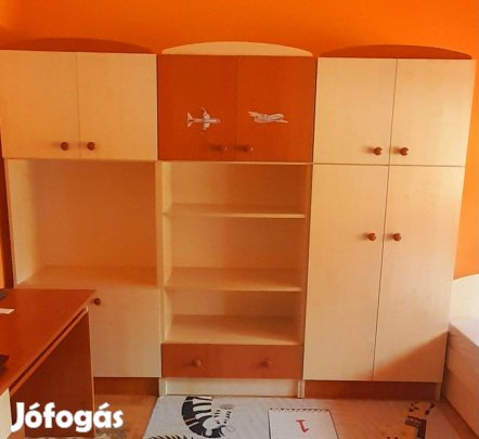 3 elemből álló gyerek szekrénysor eladó Győrben