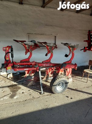 3 fejes váltvaforgató eke