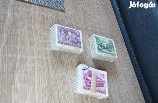 3 féle köteg bélyeg