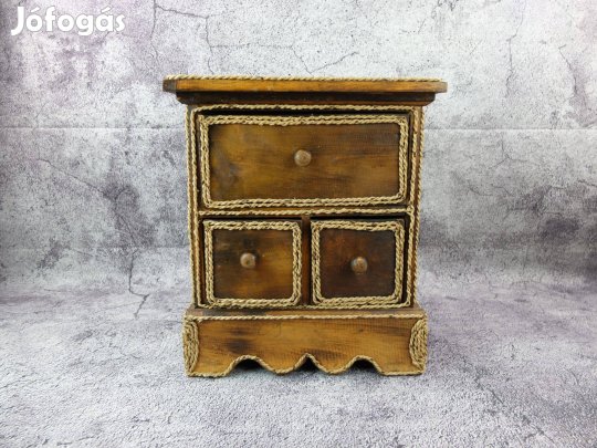 3 fiókos díszes kis komód éjjeli szekrény