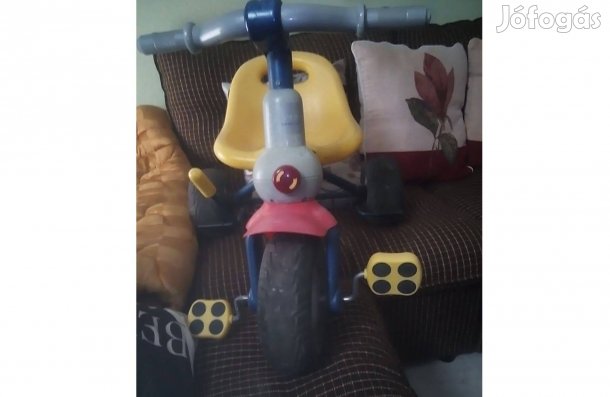 3 kerekü kislány kerékpár