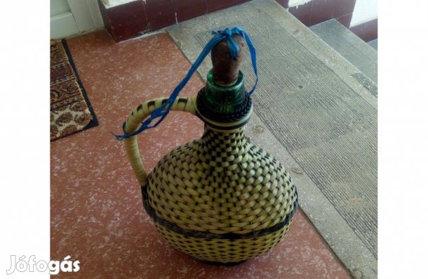 3 literes kis demizson eladó!