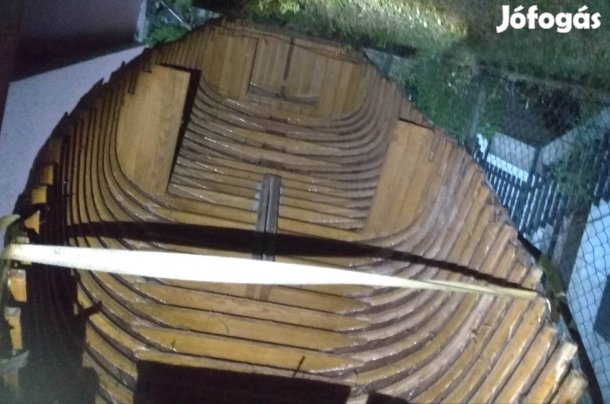 3 rétegű mahagóni hajó tölgy gerinccel és sűrű bordákkal félkész 
