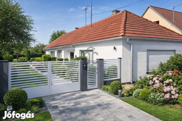 3 szobás ház várja Önt Vasváron! Felújítóknak rengeteg lehetőség!