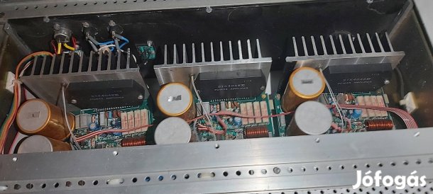 3db.2x200W-os profi erősítő 1 dobozban!