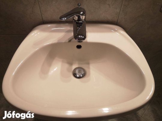 3db mosdókagyló csapteleppel, tartozékokkal