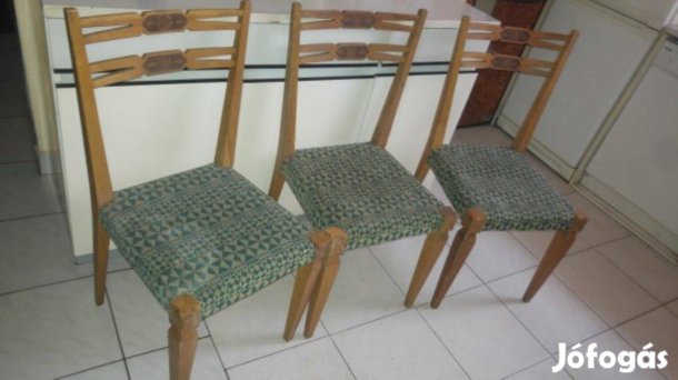 3db zöld kárpitos étkezőszék faragással