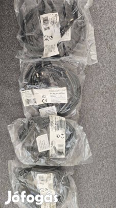 3m hoszú vezetékek dugaljjal és kapcsolóval. 4db, új, bontatlan