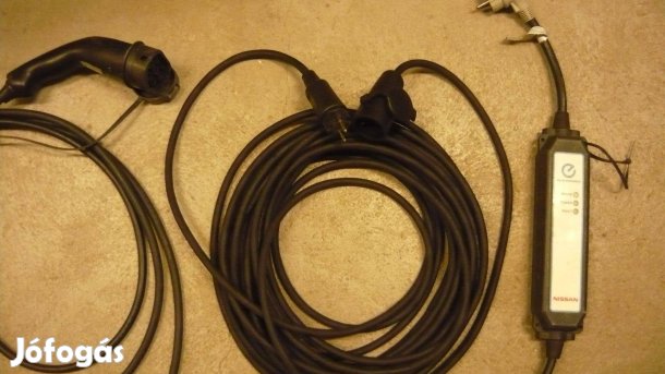 3x2.5mm-es Gumi hosszabbító:Ev töltéshez,Nagyobb igénybevételhez is jó