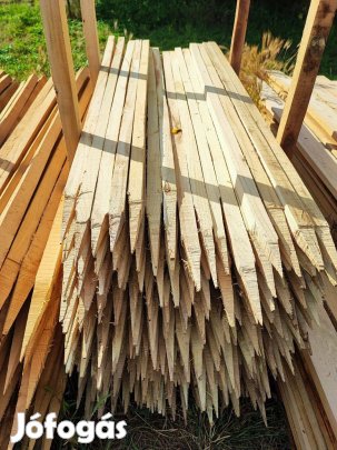 3x3 cm 1,5 m-es akác karó