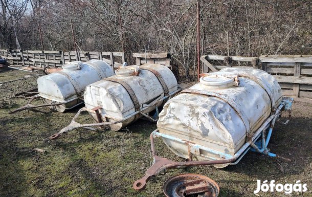 400 literes alumínium tartályok kerekek nélkül