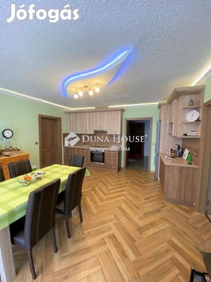 400 nm-es ház eladó Balatonalmádi