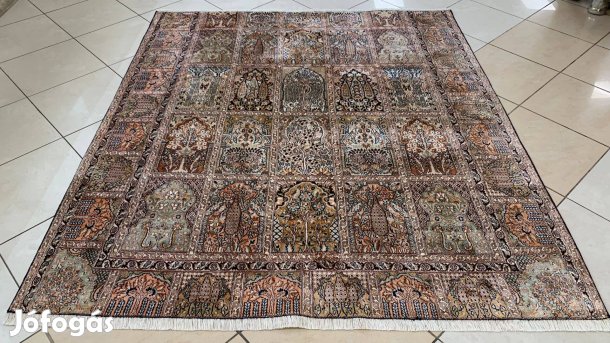 4029 Álomszép Kasmíri Bakhtyari kézi perzsa selyem szőnyeg 180X200CM