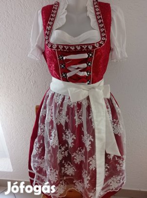 40/42 dirndl ruha köténnyel 