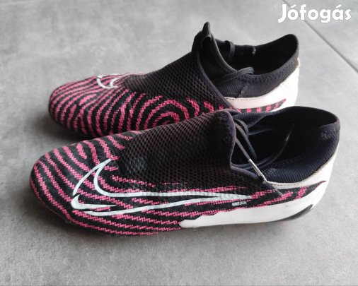 40,5-es Nike Phantom Gx Academy Dynamic Fit MG egyedi stoplis cipő 