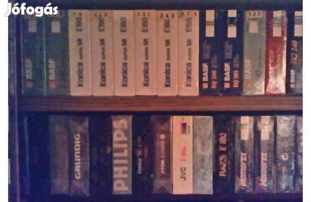 40 db VHS kazetta Posta megoldható videokazetta