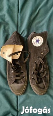 40-es méretű Conerse magasszárú sportcipő