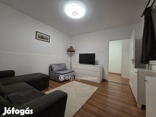 40 nm-es lakás eladó Debrecen