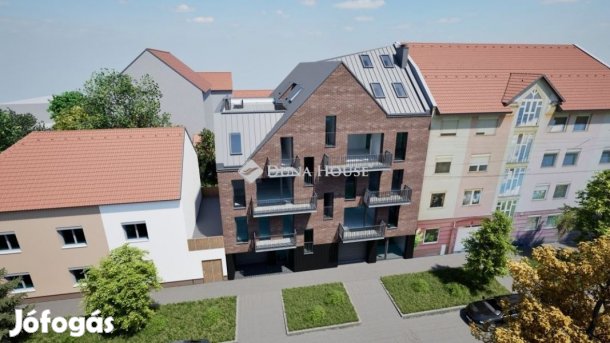 40 nm-es lakás eladó Szeged