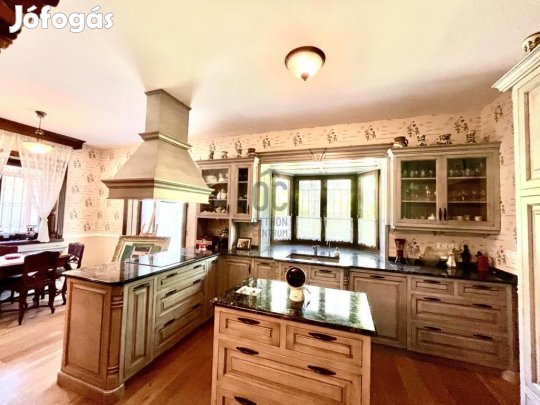 410 nm-es ház kiadó Lajosmizse