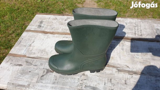 41-es olasz gumicsizma eladó