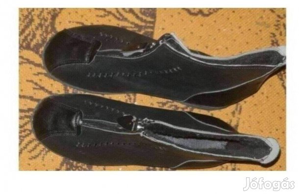 41-es új, divatos tavaszi átmeneti csizma