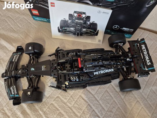 42171 LEGO Technic - Mercedes F1 AMG