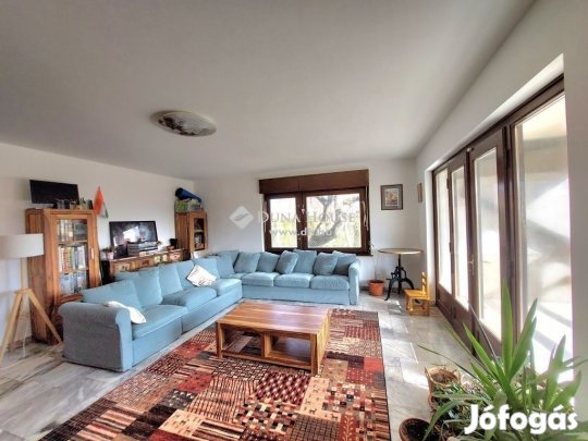 425 nm-es ház eladó Székesfehérvár