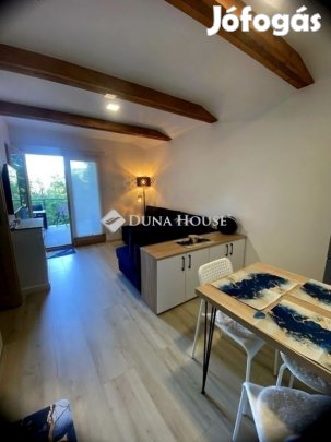 42 nm-es ház eladó Orfű