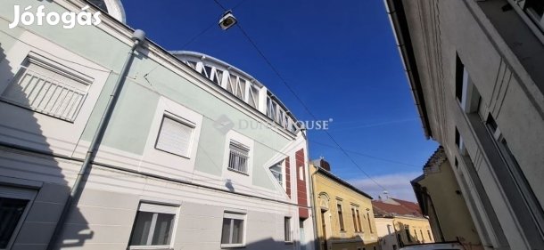 42 nm-es lakás eladó Pécs