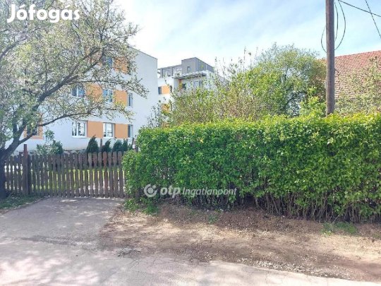 42 nm-es lakás eladó Pécs