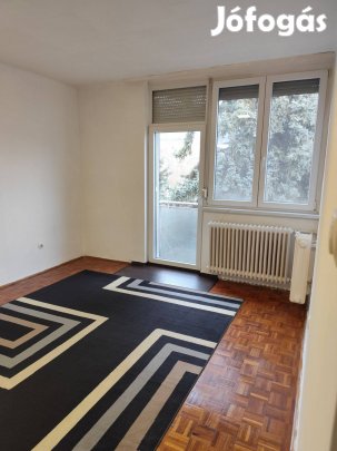 43 m2 lakás Tatabánya Mártírok útja