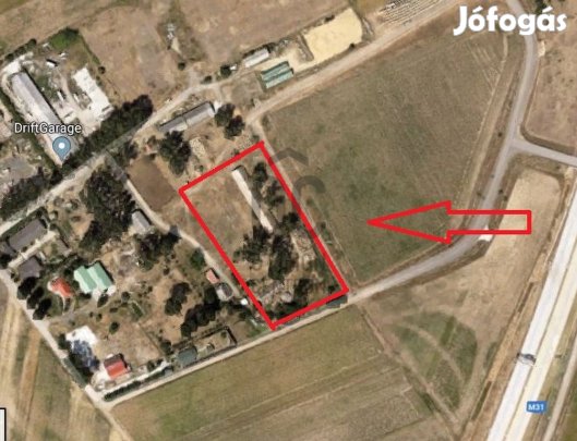 43 nm-es ház eladó Nagytarcsa