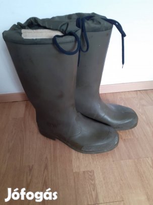 43as méretű férfi gumicsizma,újszerű