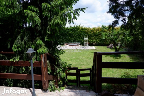 445 nm-es ház eladó Székesfehérvár