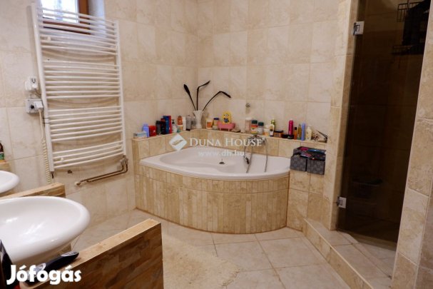 445 nm-es ház eladó Székesfehérvár