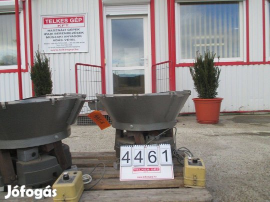 4461 - Rezgőadagoló