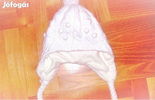 44/52-es újszerű cuki bojtos bélelt fehér kötött sapka, sapi