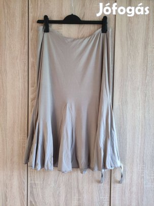 44-es drapp női maxi szoknya