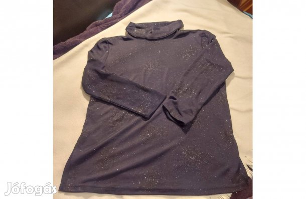 44-es méretű, fekete csillogó anyagú hosszujjú női felső